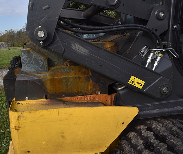 2024 New Holland C345 Skid Steer - Image 5