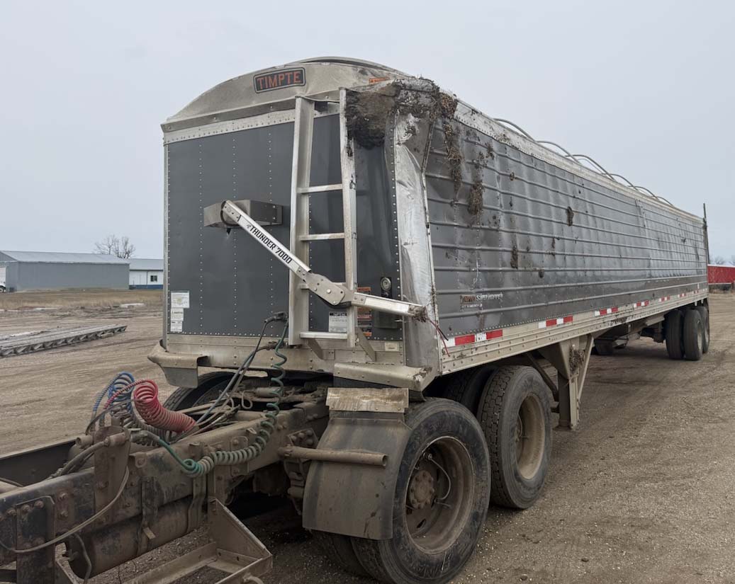 2024 Timpte Grain Trailer - Image 2