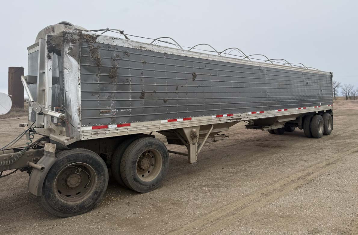 2024 Timpte Grain Trailer - Image 3