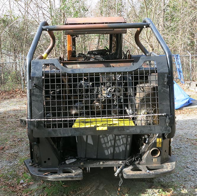 2025 ASV Posi-Track RT135F Skid Steer - Image 3