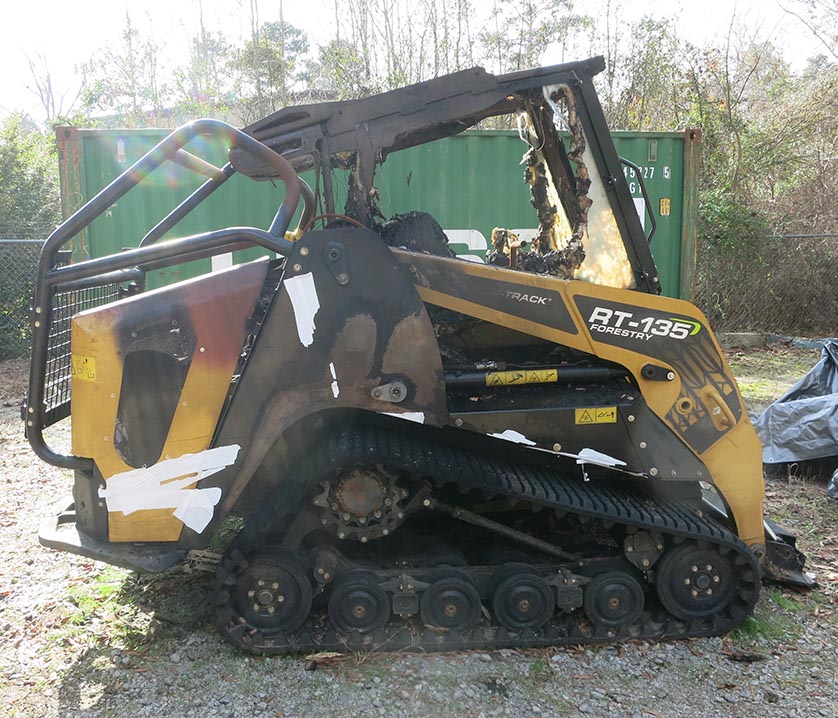 2025 ASV Posi-Track RT135F Skid Steer - Image 4