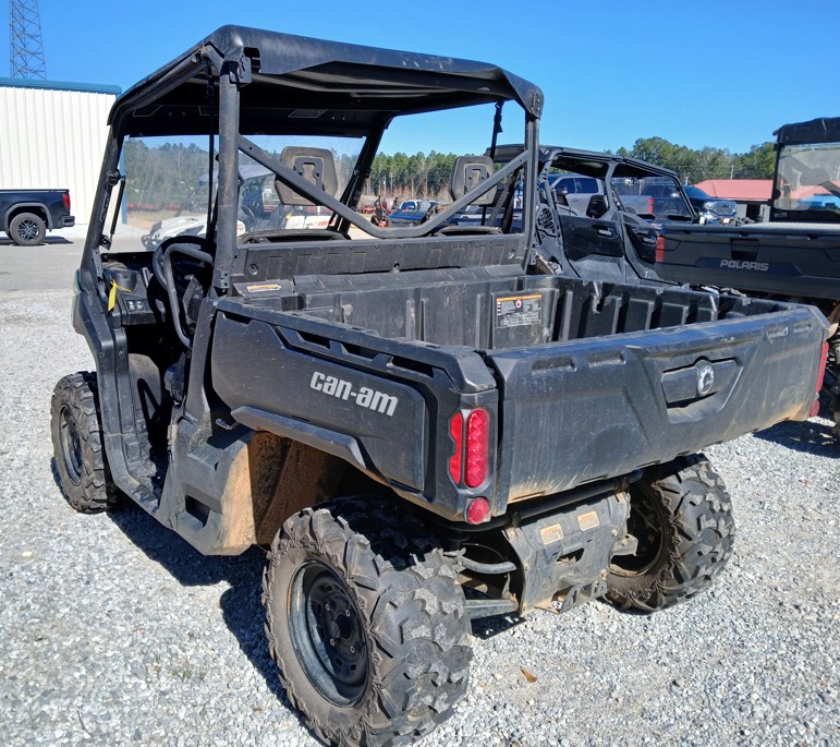 2025 Can-Am Defender HD7 Mule - Image 9