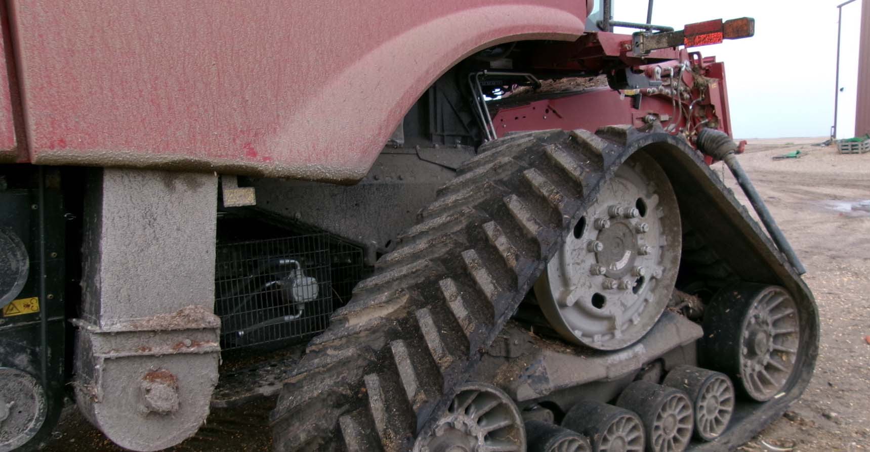 2025 CASE IH 9260 Combine - Image 4