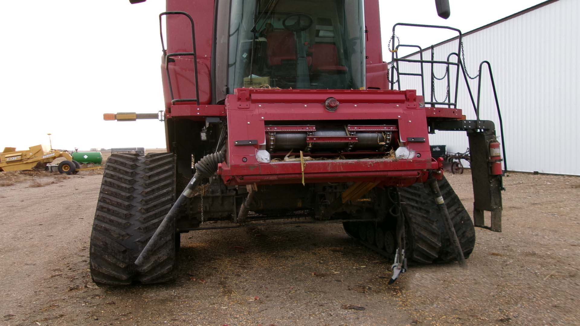 2025 CASE IH 9260 Combine - Image 7