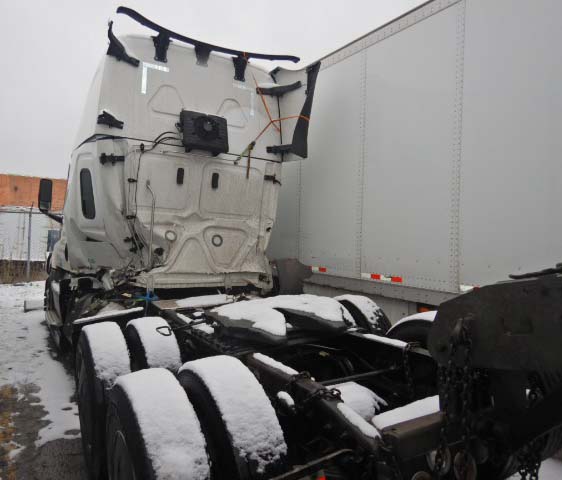 2025 Freightliner Cascadia - Image 4