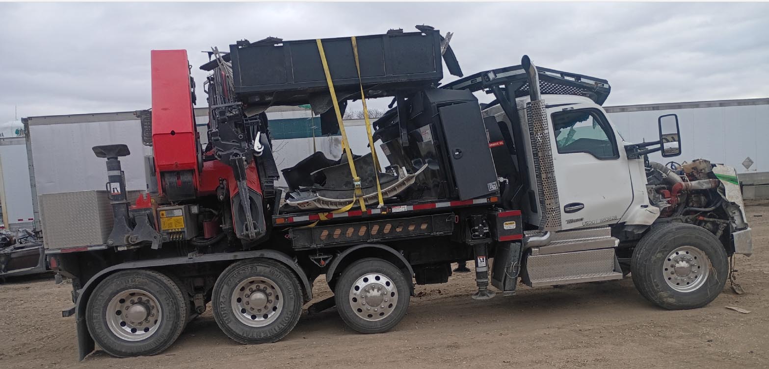 2025 Kenworth T880 w/ Palfinger PK6002 Crane