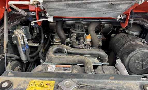 2025 Kubota SVL97-2 Skid Steer - Image 7