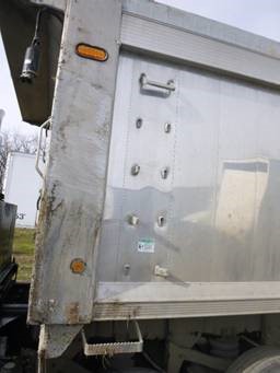 2025 Peterbilt 567 - Image 11