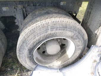 2025 Peterbilt 567 - Image 20