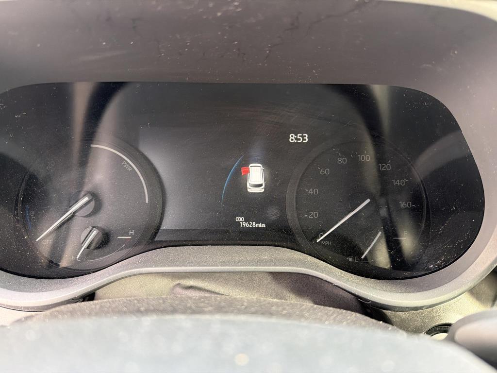 2025 Toyota Sienna - Image 17