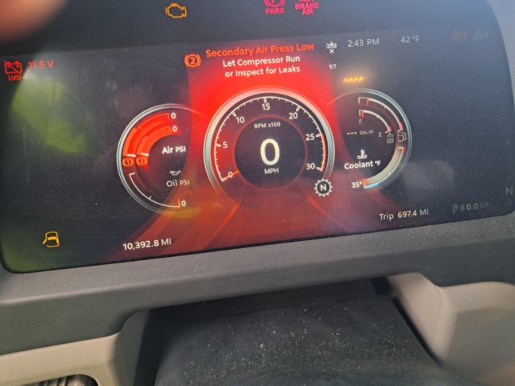 2026 Peterbilt 567 - Image 2