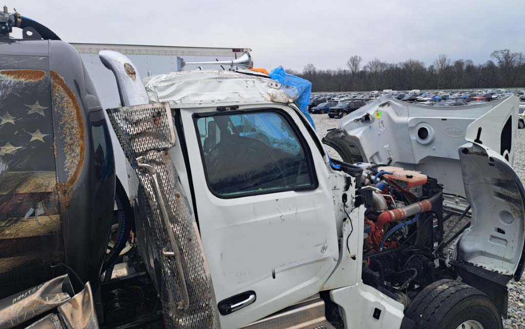 2026 Peterbilt 567 - Image 22