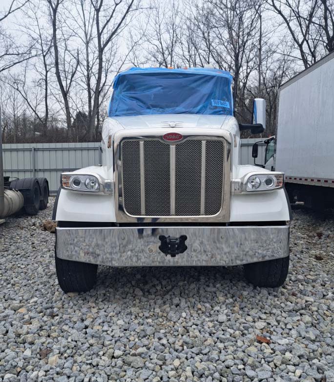 2026 Peterbilt 567 - Image 6