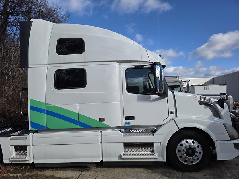 2017 Volvo VNL