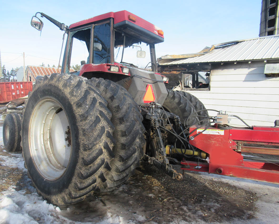 CASE IH 7120 Tractor - Image 5