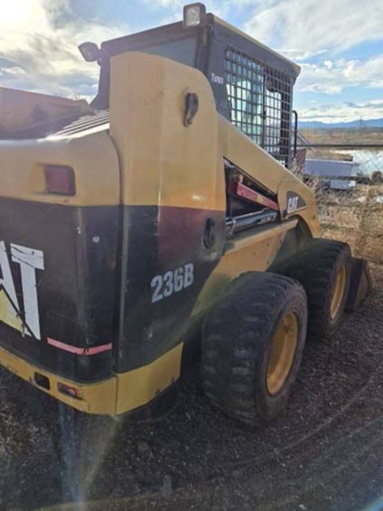 [Auction]: 2007 Caterpillar 236B Skid Steer | Colorado | damaged | CAG