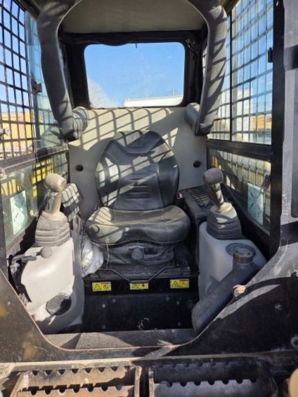 2007 Caterpillar 236B Skid Steer - Image 6