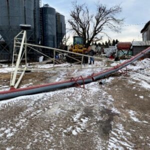 Farm King 1070 Auger – 70’