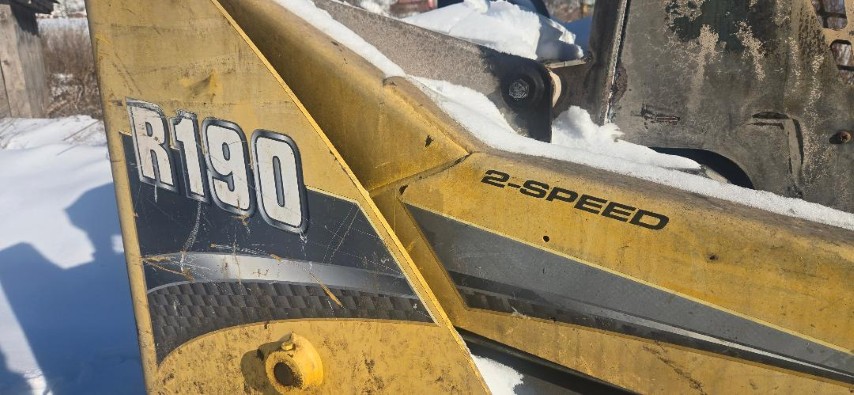 2014 Gehl R190 Skid Steer - Image 13