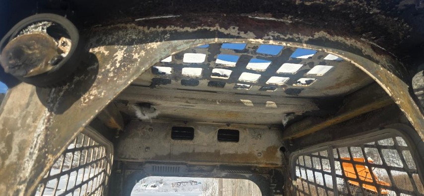 2014 Gehl R190 Skid Steer - Image 14