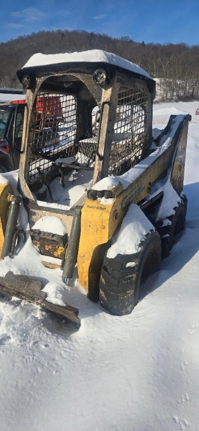 2014 Gehl R190 Skid Steer - Image 4