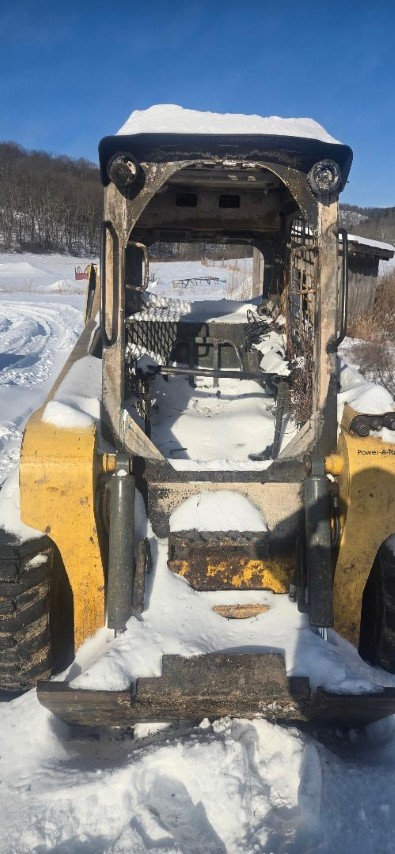 2014 Gehl R190 Skid Steer - Image 8