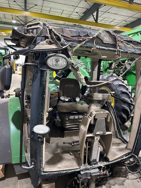 2011 John Deere 7200R Tractor - Image 17