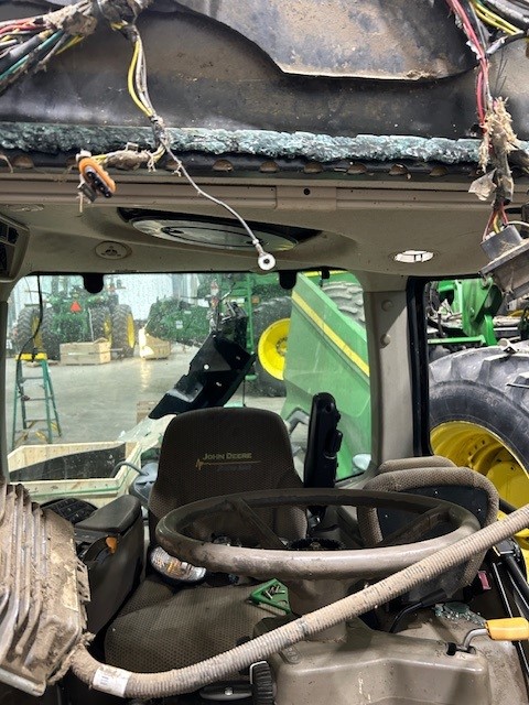 2011 John Deere 7200R Tractor - Image 13