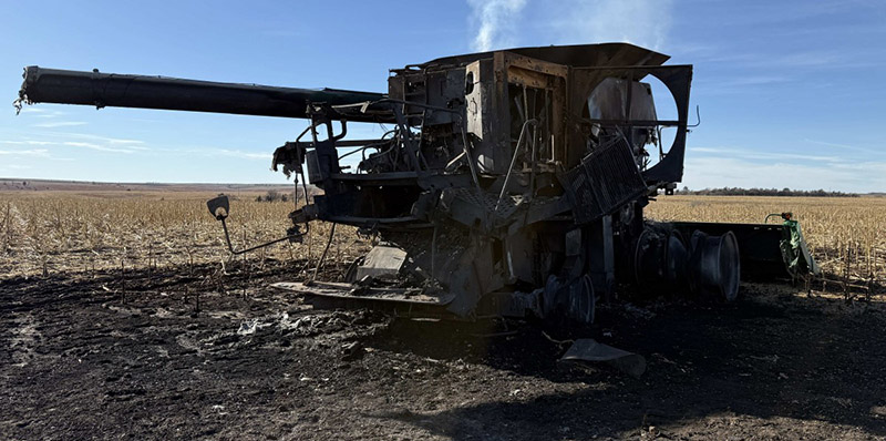 John Deere 9670 Combine - Image 11