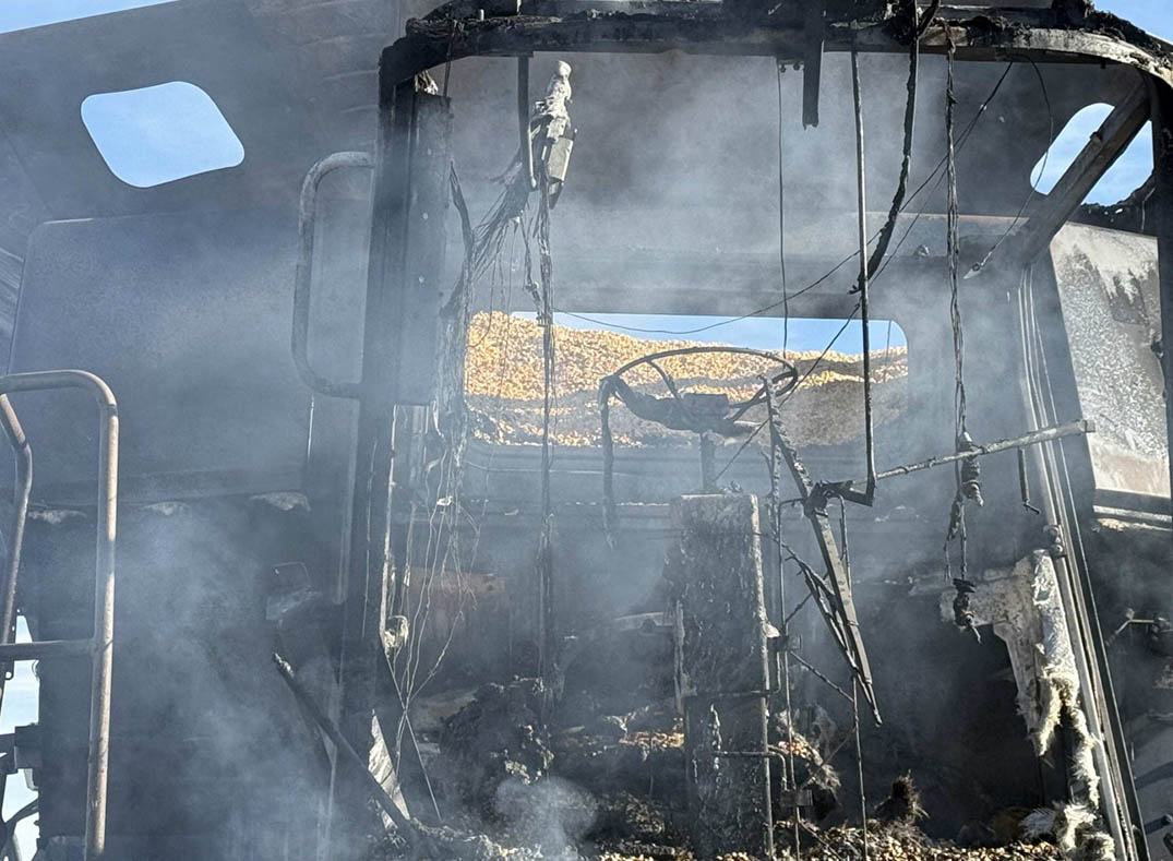 John Deere 9670 Combine - Image 15