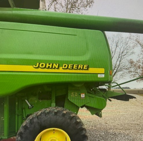 2001 John Deere 9750 STS Combine - Image 2