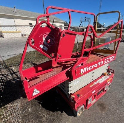 2024 MEC Micro 19 Scissor Lifts - Image 9