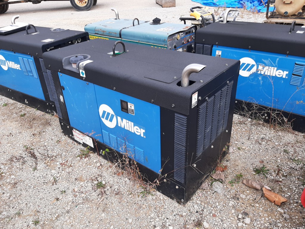 2015 Miller Big Blue 350 PipePro Welding Generators