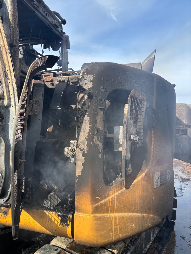 2023 Deere 135P Excavator - Image 8