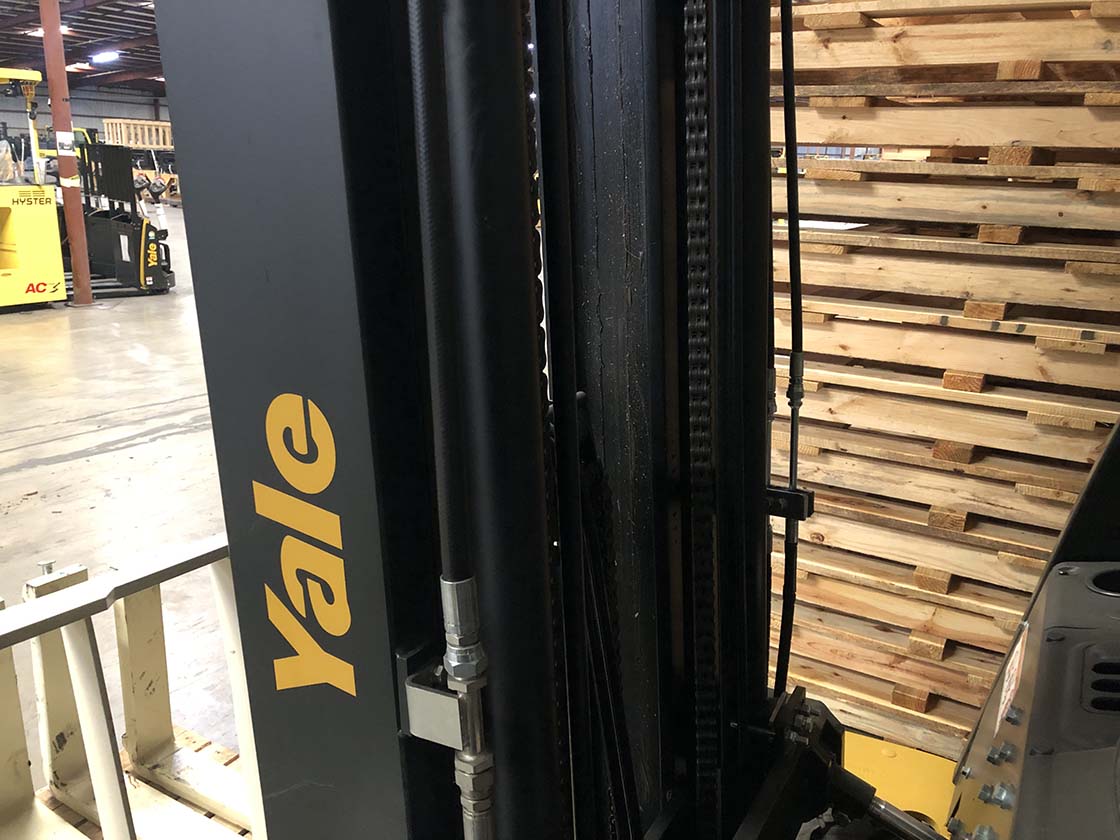 2025 Yale GLP050NNCXAE089 Forklift (Unit 1) - Image 15