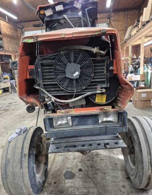 1990 Deutz-Allis 9170 Tractor - Image 2