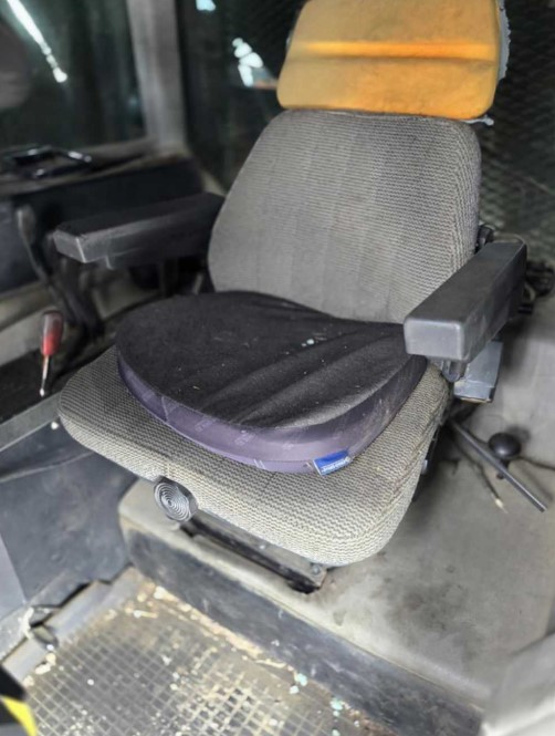 1990 Deutz-Allis 9170 Tractor - Image 22