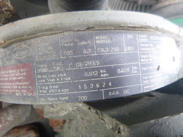 1996 Ford L8000 Dump Truck - Image 10