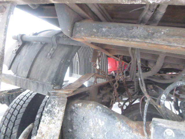 1996 Ford L8000 Dump Truck - Image 27