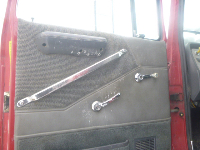 1996 Ford L8000 Dump Truck - Image 3