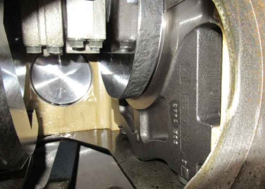 1999 Onan 2000KW Generator - Image 16