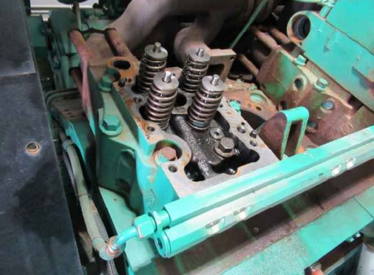 1999 Onan 2000KW Generator - Image 9