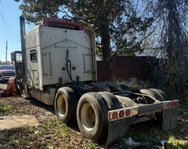 2000 Peterbilt 387 - Image 6