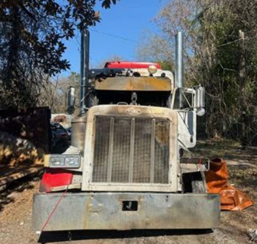 2000 Peterbilt 387 - Image 7