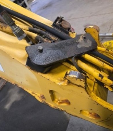 2002 John Deere 410G Backhoe - Image 11