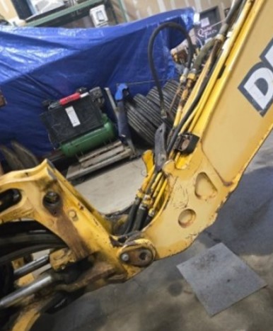 2002 John Deere 410G Backhoe - Image 12