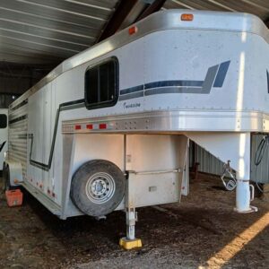 2003 Cherokee 4H Slant Horse Trailer