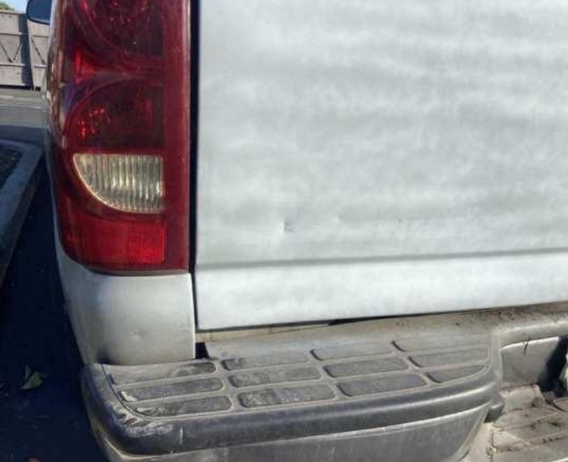 2003 Chevrolet Silverado - Image 20