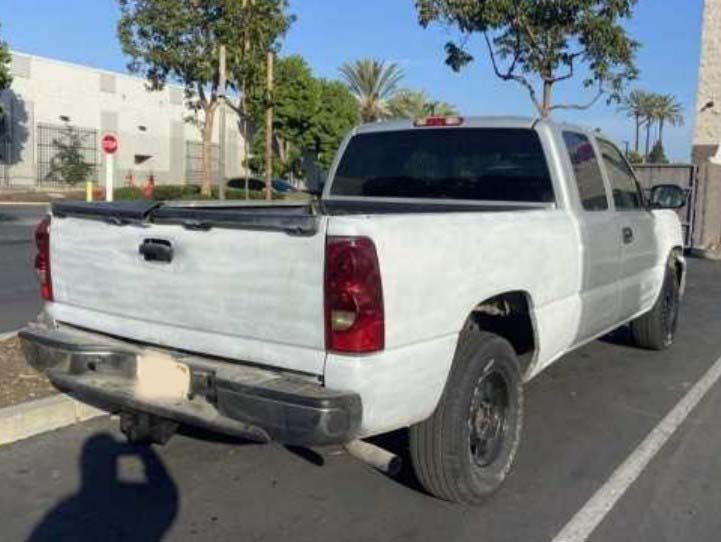 2003 Chevrolet Silverado - Image 3