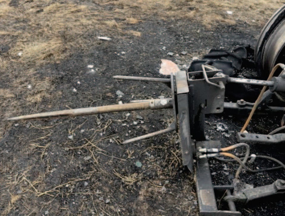 2003 John Deere 7520 Tractor - Image 7